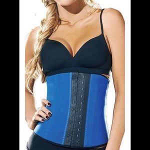 Ann Chery Blue waist trainer